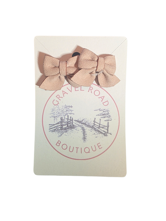 SWEETHEART SOFT BOW EARRINGS